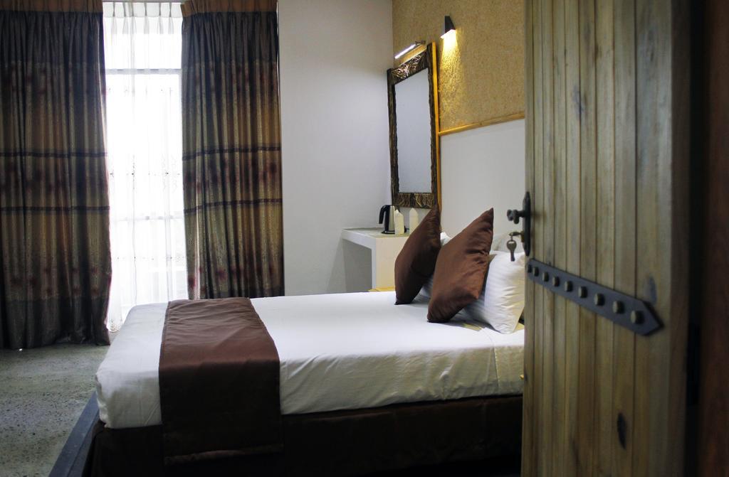 The Tenth Hotel Ella Ruang foto